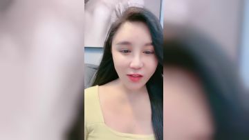 二零二三八月二十六_颇深肉丝地铁会议