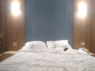 gc风骚小姐口交的时候一直说要射到嘴里这样才美颜