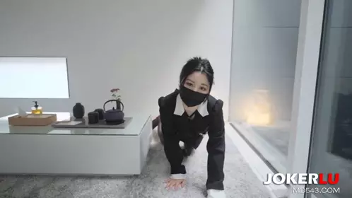 【NanaTaipei】 穿情趣内衣的房产经纪人